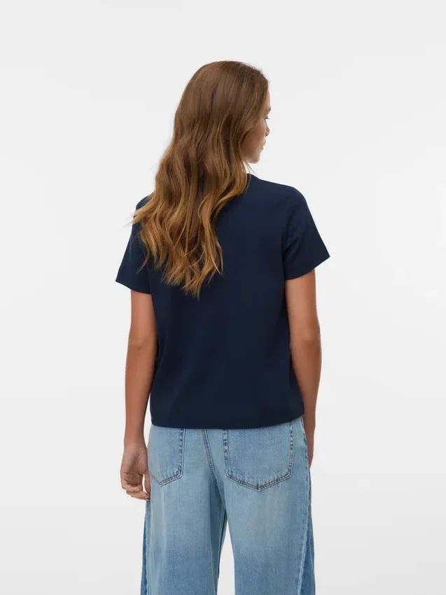 Awnaima T-shirt Awnaima T-shirt