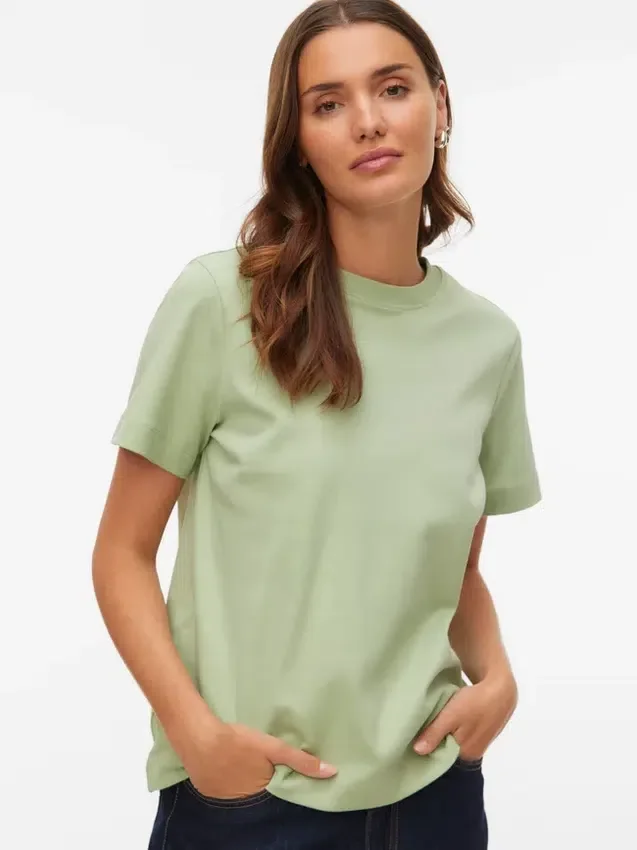 Awnaima T-shirt Awnaima T-shirt