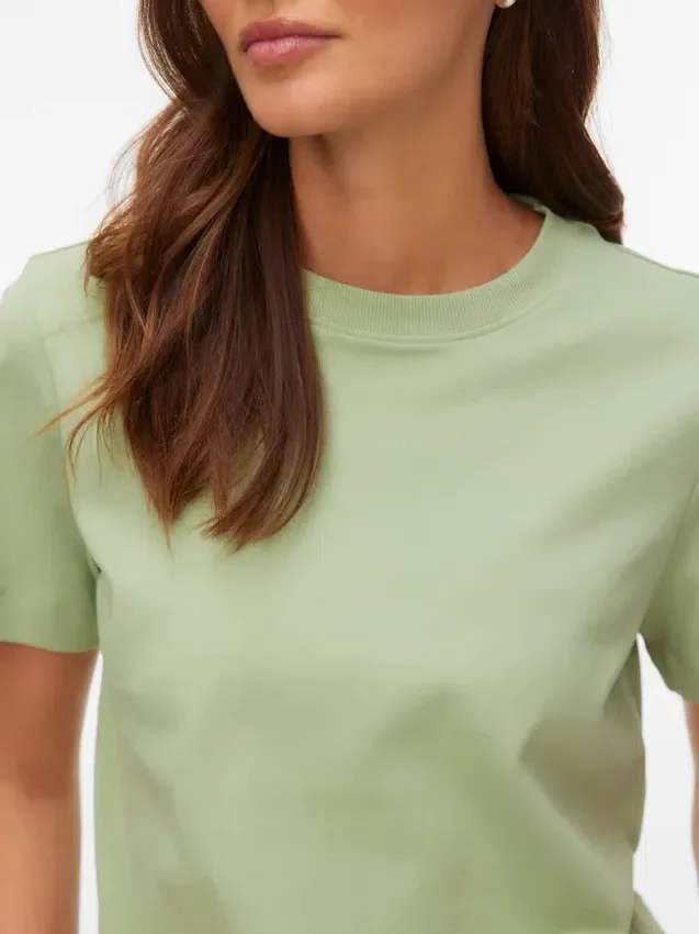 Awnaima T-shirt Awnaima T-shirt
