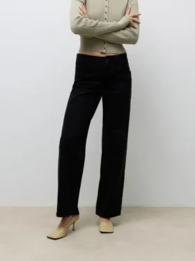 Awrena jeans med mellemhøj talje og bred benvidde