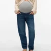 Jeans med almindelig pasform og mellemhøj talje