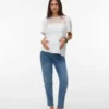 Jeans med mom-fit og mellemhøj talje