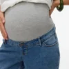 Jeans med mom-fit og mellemhøj talje