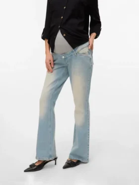 Jeans med udvidet ben