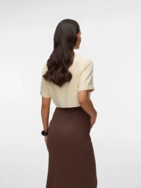 Kort model med skjortekrave