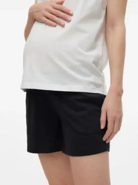 Løst siddende shorts med lav talje
