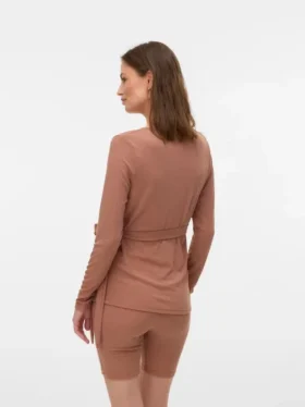 Mlleonora yogasæt