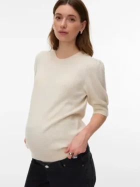 Pullover med almindelig pasform, rund hals og ribkantede manchetter