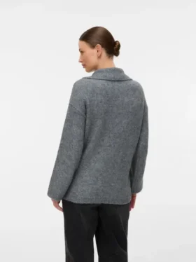 Pullover med høj hals og almindelig pasform