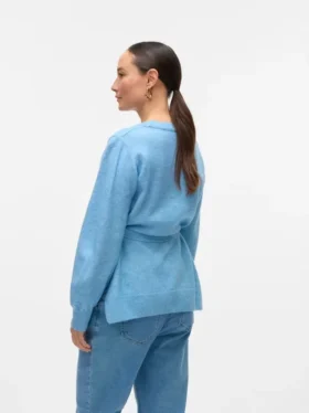Pullover med rund hals og almindelig pasform