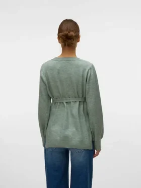 Pullover med rund hals og almindelig pasform