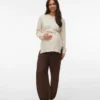 Pullover med rund hals og almindelig pasform