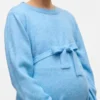 Pullover med rund hals og almindelig pasform