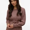 Pullover med rund hals og almindelig pasform