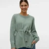 Pullover med rund hals og almindelig pasform