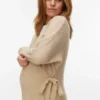 Pullover med V-hals i regular fit