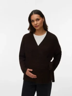 Pullover med V-hals i regular fit