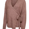 Pullover med V-hals i regular fit