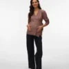 Pullover med V-hals i regular fit