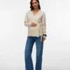 Pullover med V-hals i regular fit