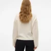 Strikbluse med høj hals og almindelig pasform