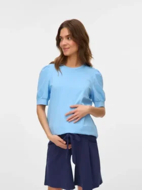 T-shirt med almindelig pasform, rund hals og ballonærmer