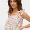 Tanktop med kvadratisk halsudskæring i regular fit
