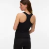 Tanktop med U-udskæring og tætsiddende pasform