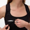 Tanktop med U-udskæring og tætsiddende pasform