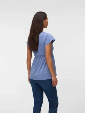 Top med V-udskæring i regular fit