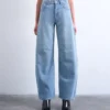 Tsbente jeans med mellemhøj talje og almindelig pasform