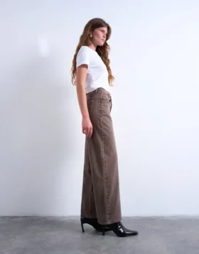 Tscinch jeans med lav talje og bred benvidde