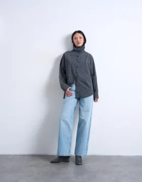 Tscinch-jeans med lav talje og vid benvidde
