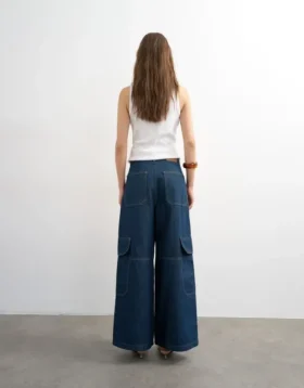 Tseva-jeans med mellemhøj talje og vid benvidde