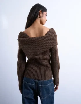 Tsjulie strikbluse