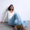 Tsmarie jeans med mellemhøj talje og udvidet ben