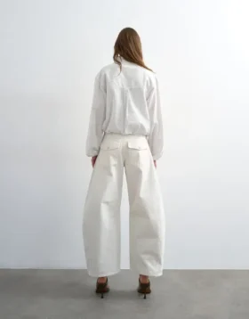 Tstilda jeans med mellemhøj talje og barrel-fit