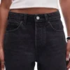Tsyvonne Straight Fit-Jeans
