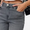 Vmamara jeans med mellemhøj talje og lige pasform