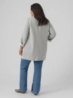 Vmcharuki-blazer