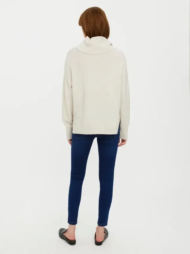 Vmdoffy strikket poncho Vmdoffy strikket poncho