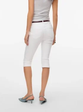Vmelly Capri-bukser med mellemhøj talje og slim fit