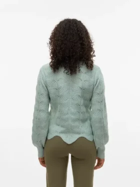 Vmestelle strikket pullover