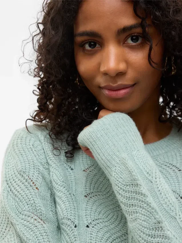 Vmestelle strikket pullover Vmestelle strikket pullover