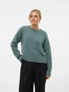 Vmesti strikket pullover