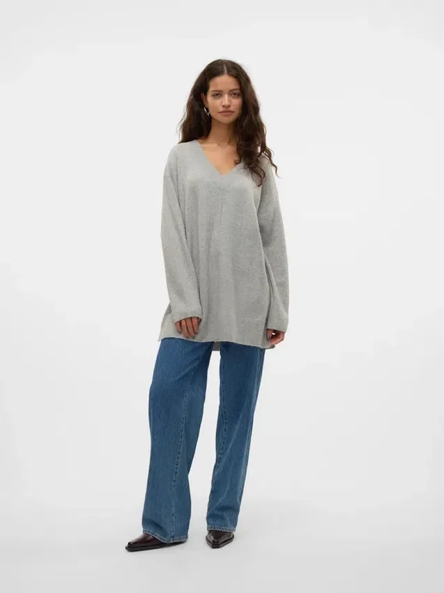 Vmesti strikket pullover Vmesti strikket pullover