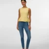 Vmfiona-top Vmfiona-top