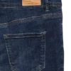 Vmflash-jeans med mellemhøj talje og udvidet ben
