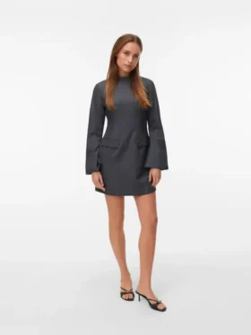 vmneomi kort shorts 1 280x374 - Vmneomi kort shorts
