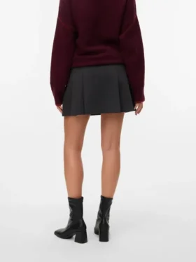 Vmvega minidress med mellemhøj talje